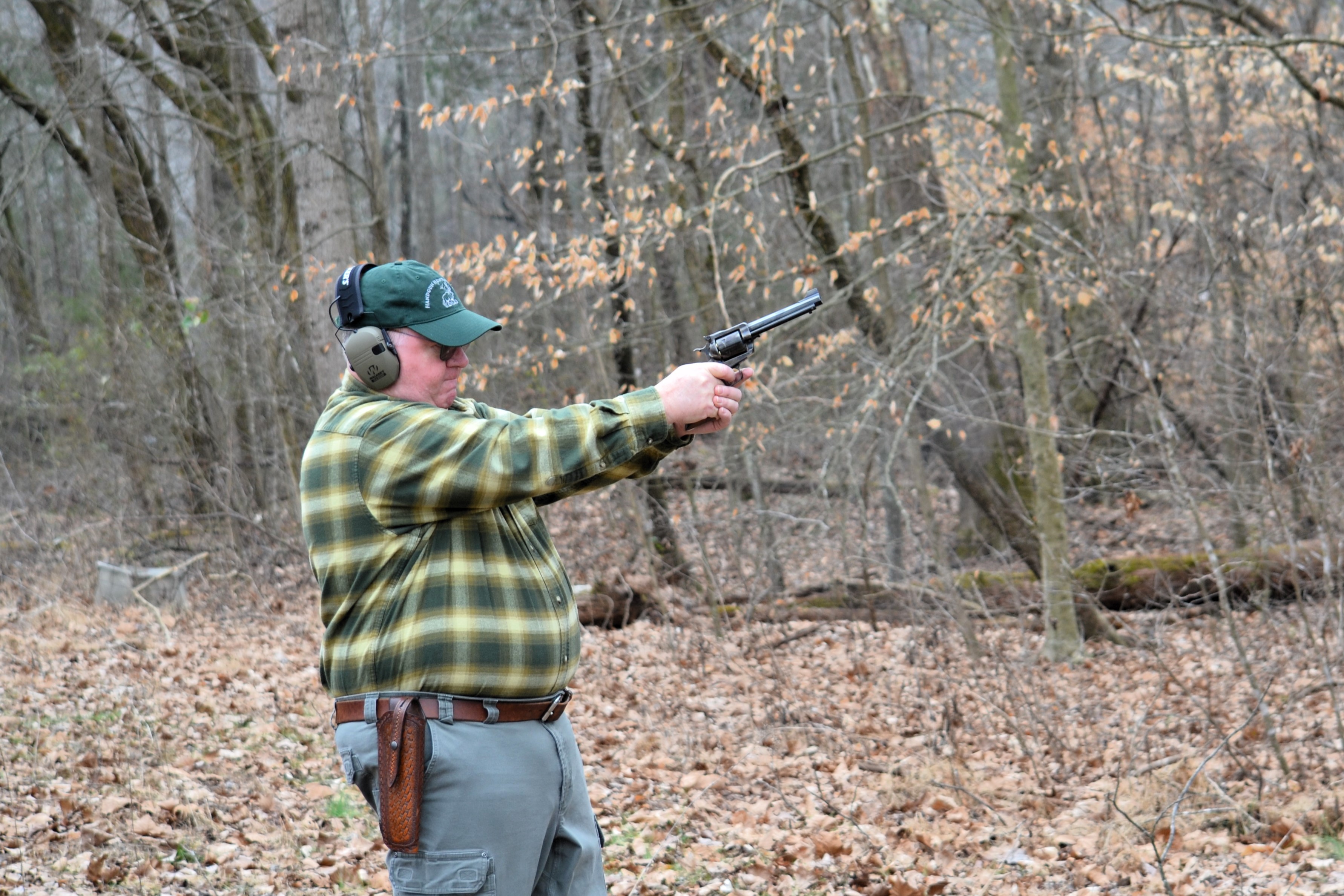 Hunting with a Larry Crow Custom Ruger .44 Magnum by: Roy Yeager